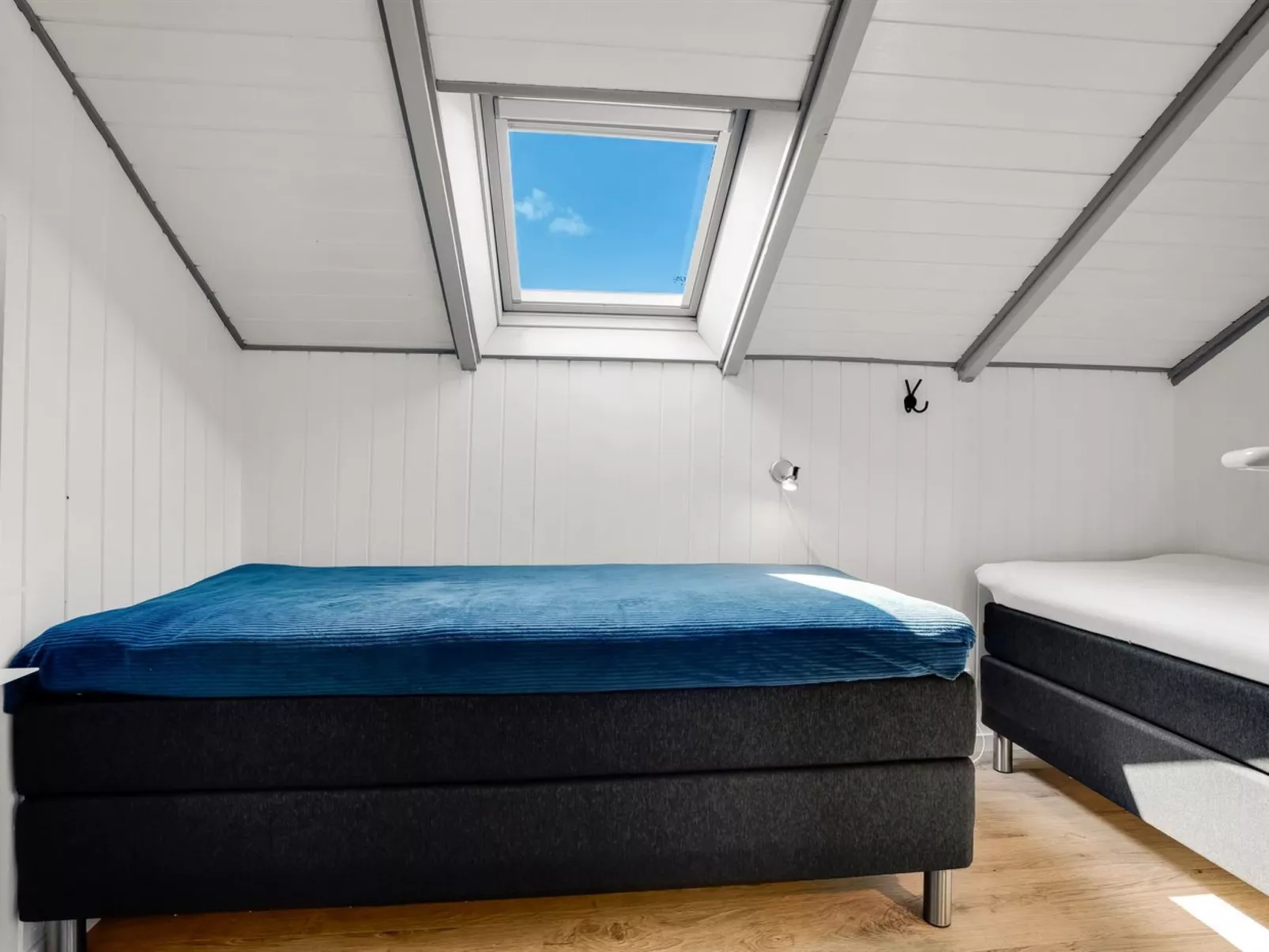 "Rusalina" - 400m from the sea-Inside