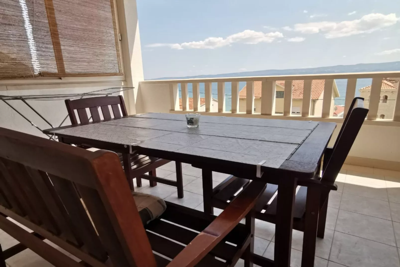 Three Bedroom Apartment with Terrace and  Sea View-Terrace