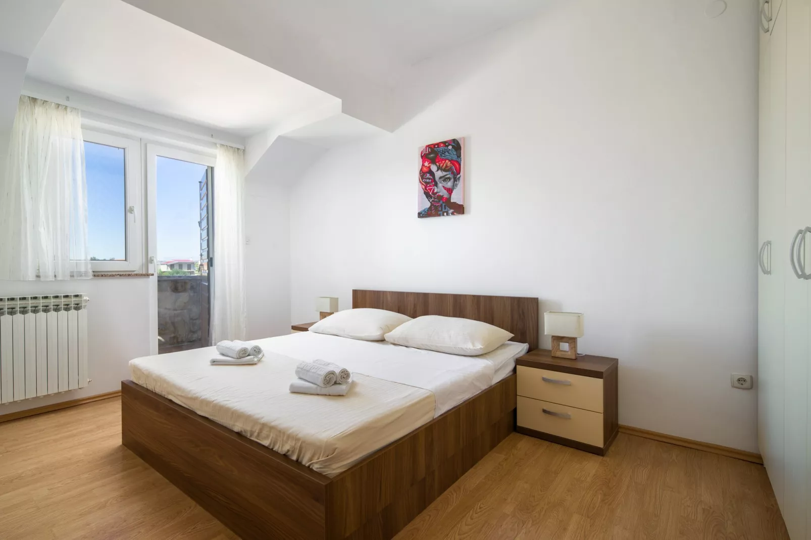 Villa Olea with private heated pool-Chambre