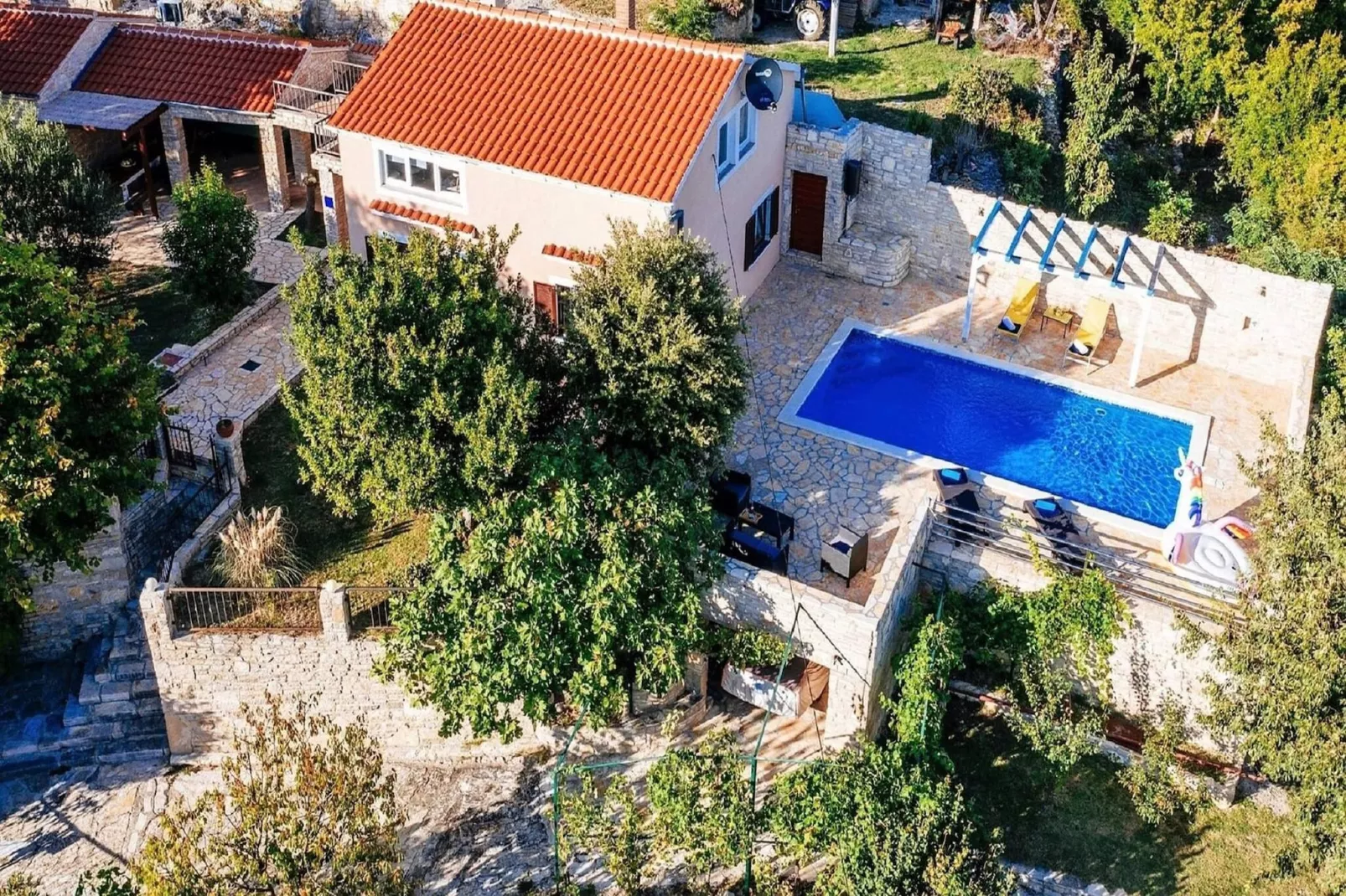 Holiday home Korlat-Zones été à 1 km