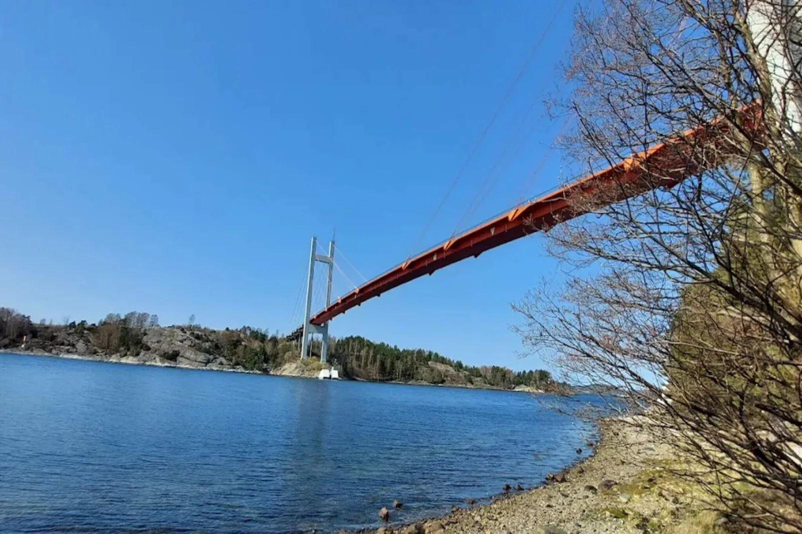 Magical Seaside Retreat on Tjorn-By Traum-Water view