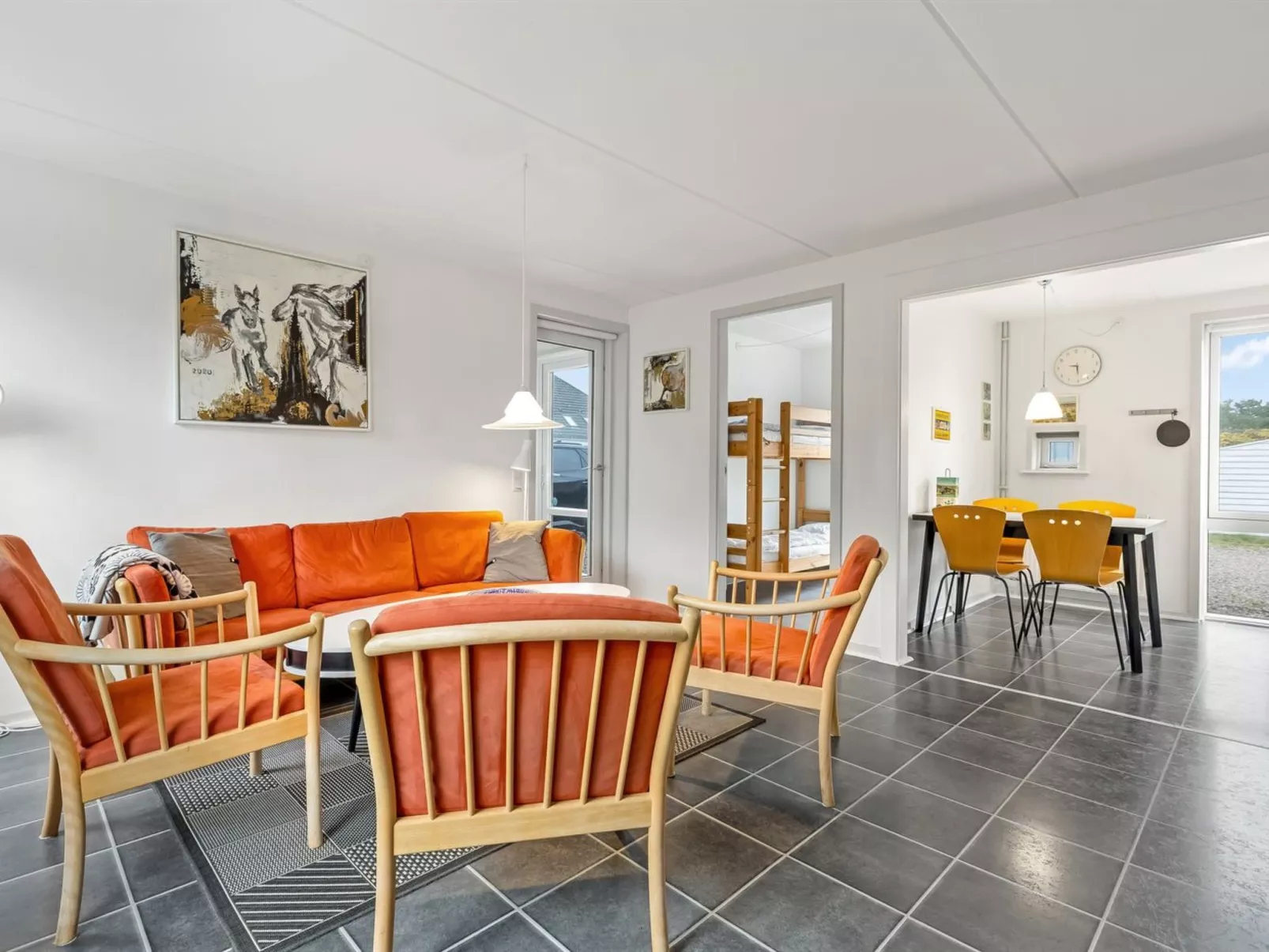 "Edly" - 2.3km from the sea-Drinnen