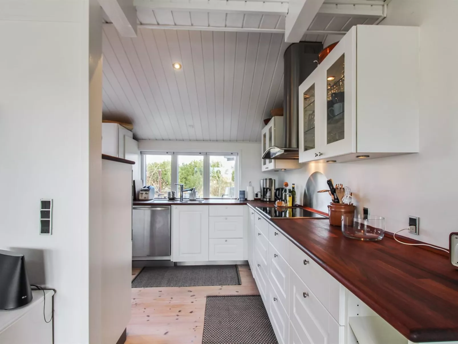 "Bisera" - 150m from the sea-Inside