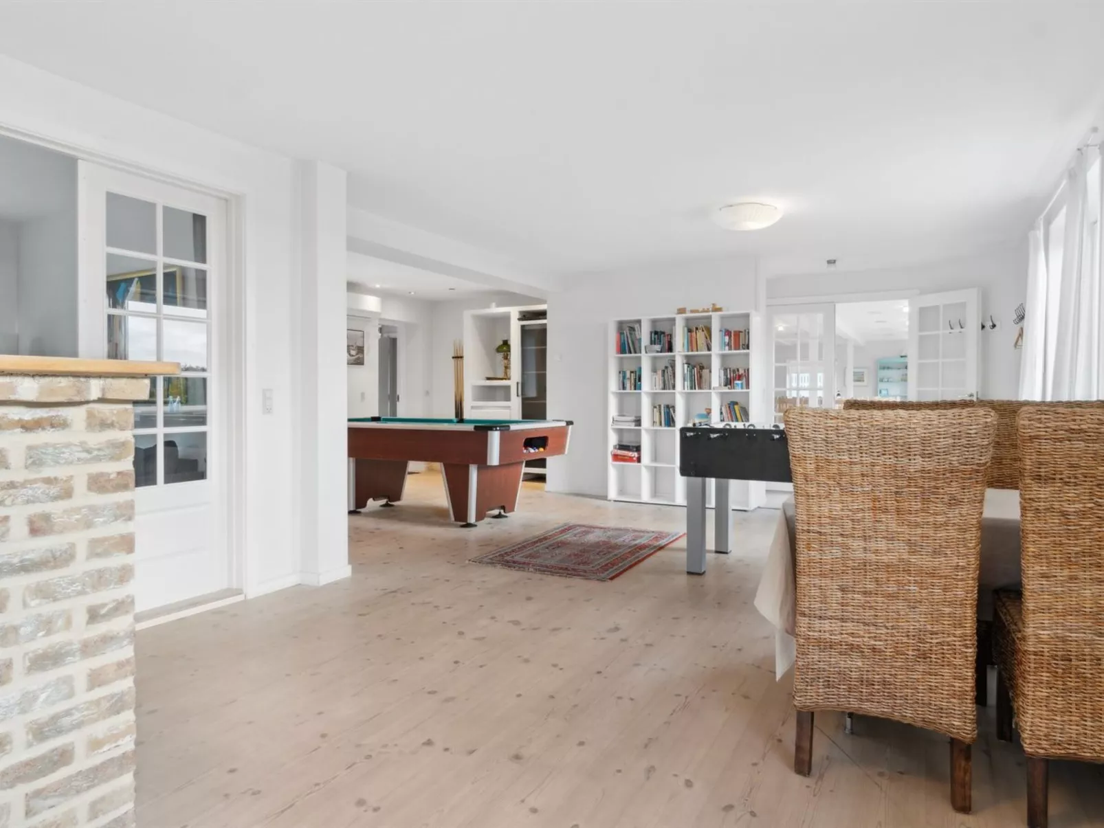 "Rina" - 30m to the fjord-Inside