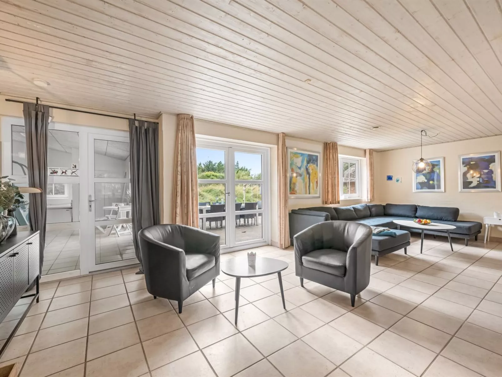 "Hedi" - 900m from the sea-Inside