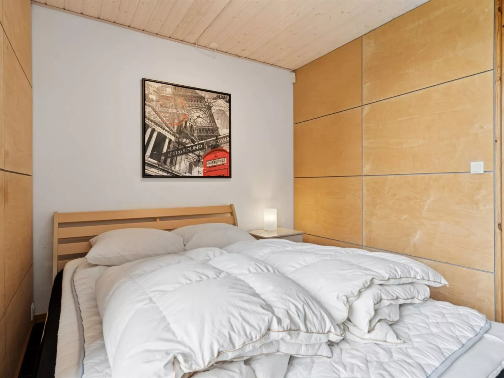 "Harka" - 100m to the fjord-Dedans