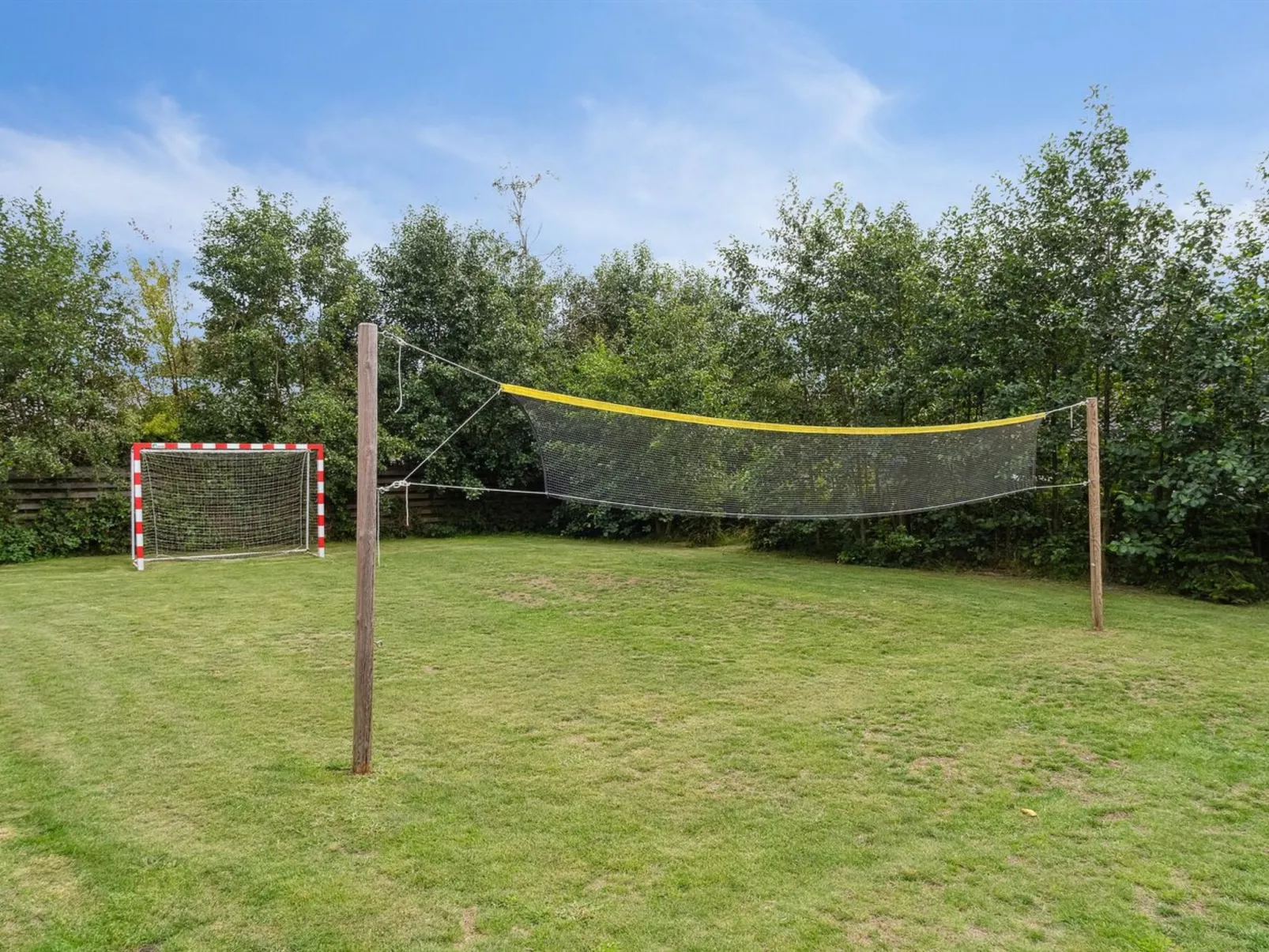 "Ronia" - 900m from the sea-Draußen