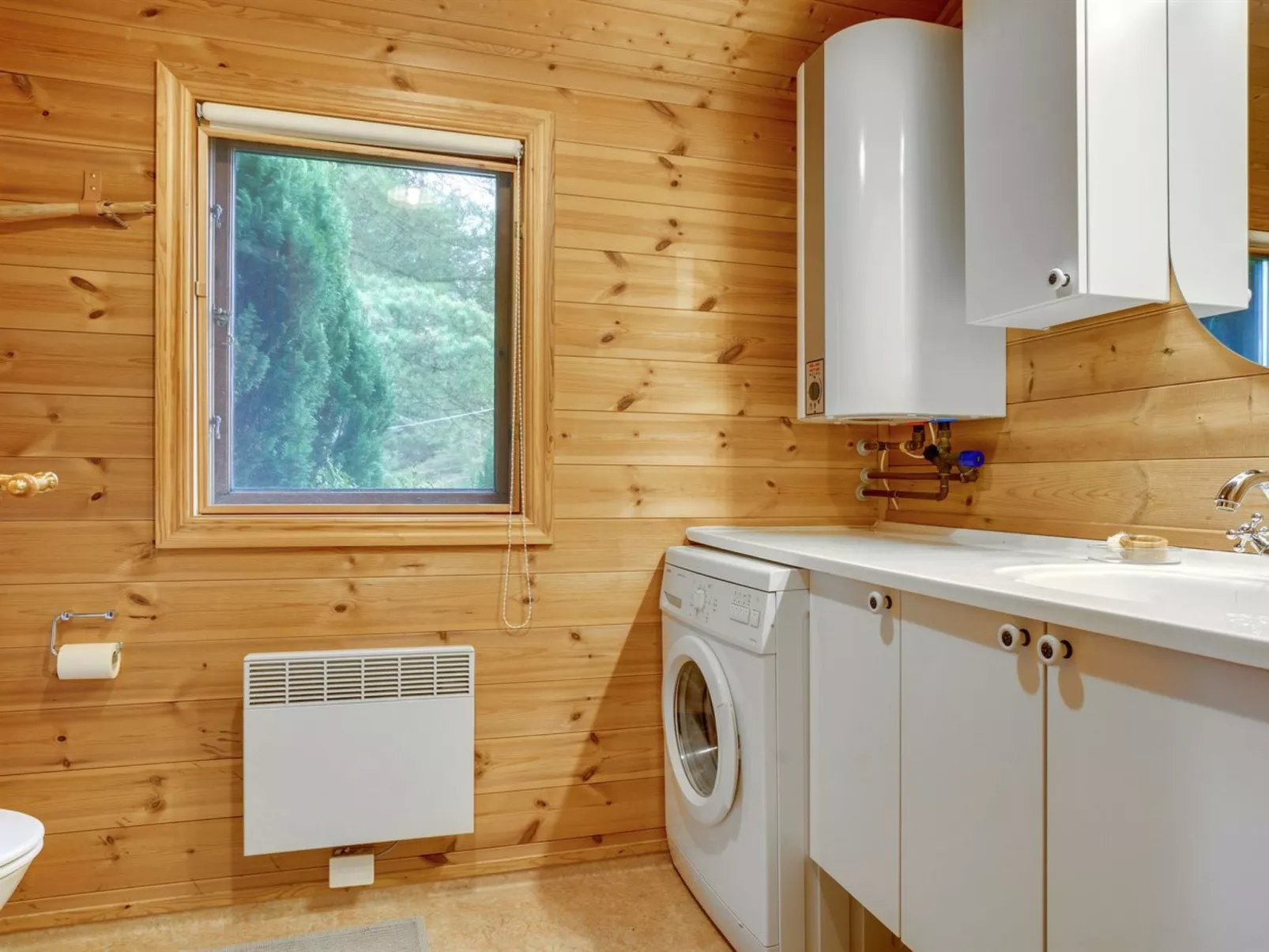 "Lycka" - 3km from the sea-Drinnen