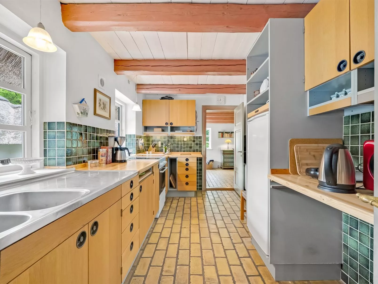 "Tatiane" - 10km from the sea-Inside