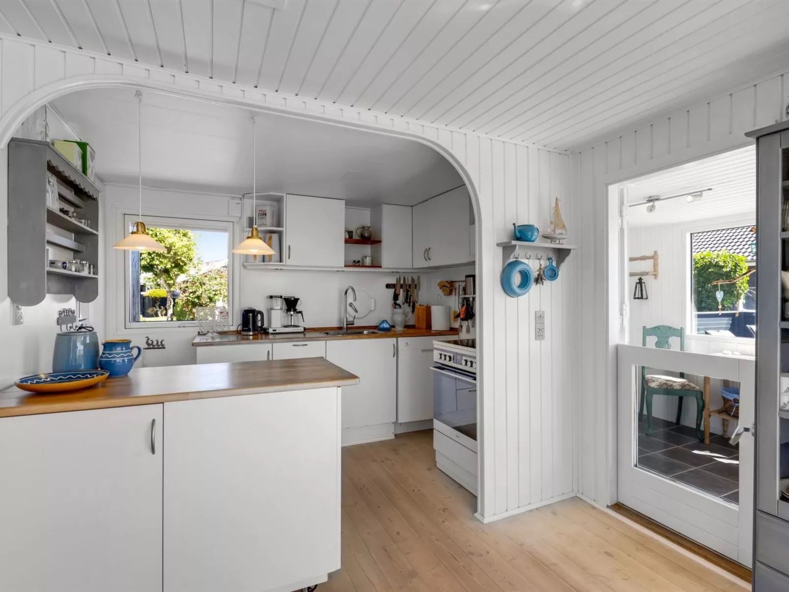 "Reima" - 50m from the sea-Inside