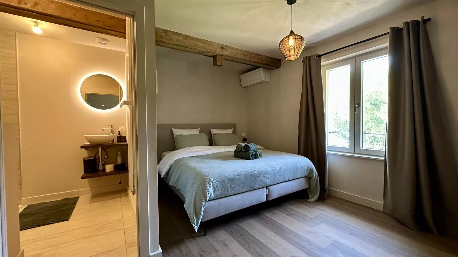 Le Moulin de Lachalade-Schlafzimmer