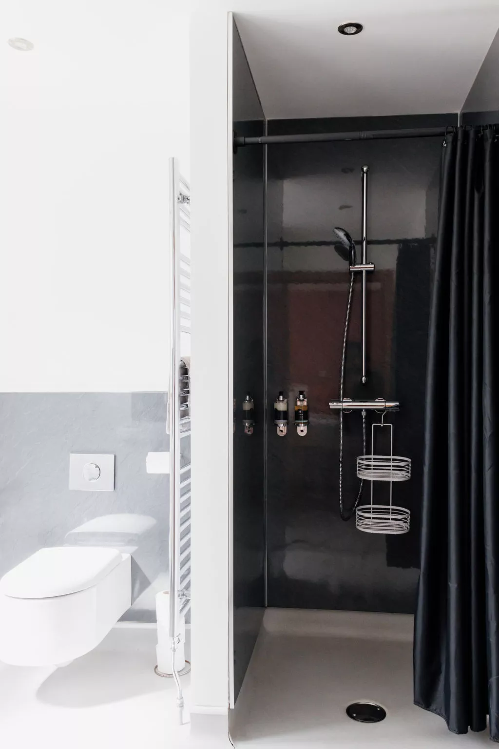 The Welsh Barn-Dedans