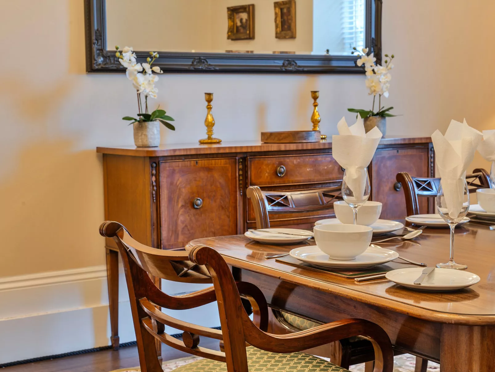 The Old Counting House-Inside