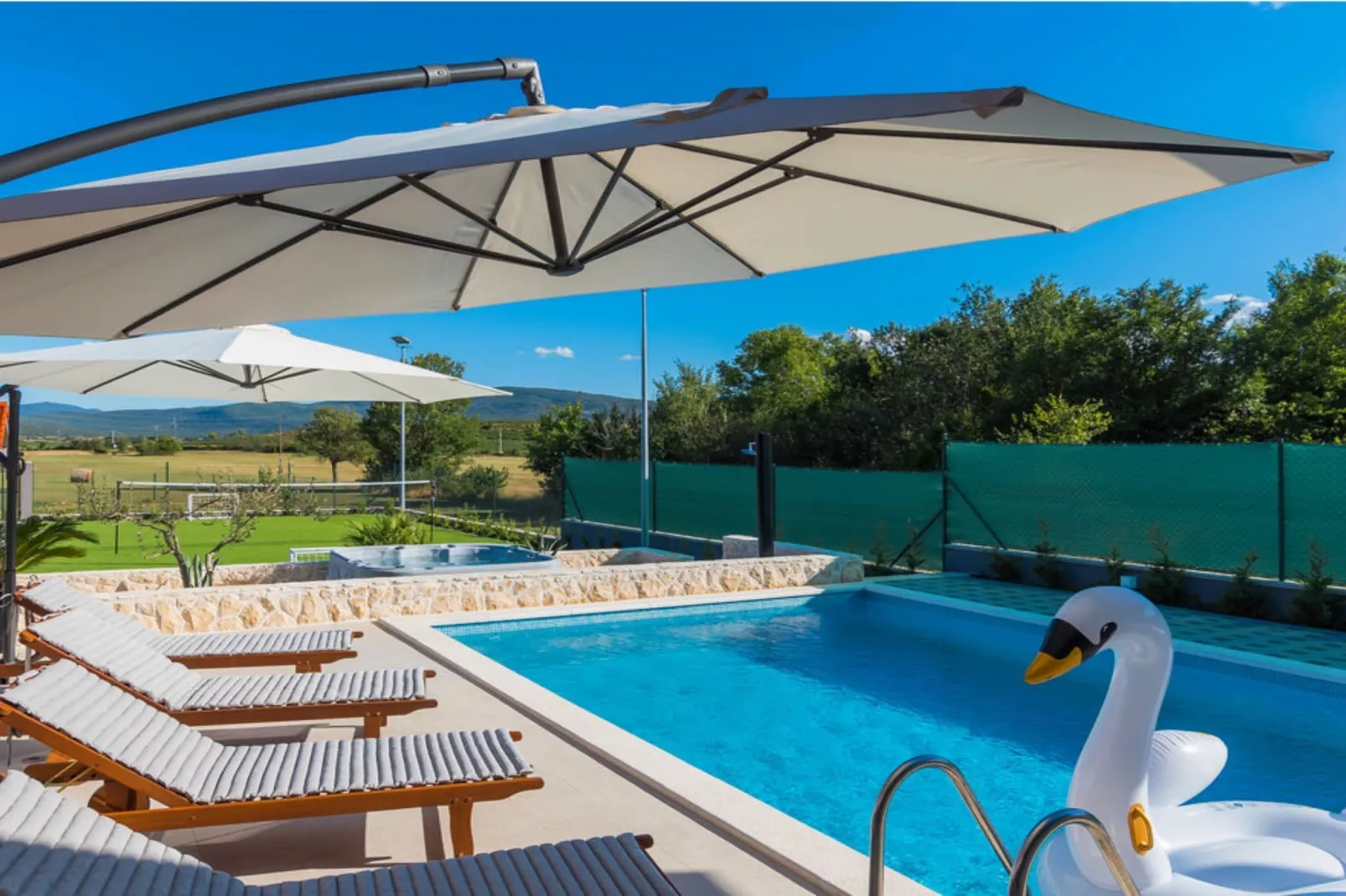 Villa Tomić Drniš - Siverić-Swimming pool