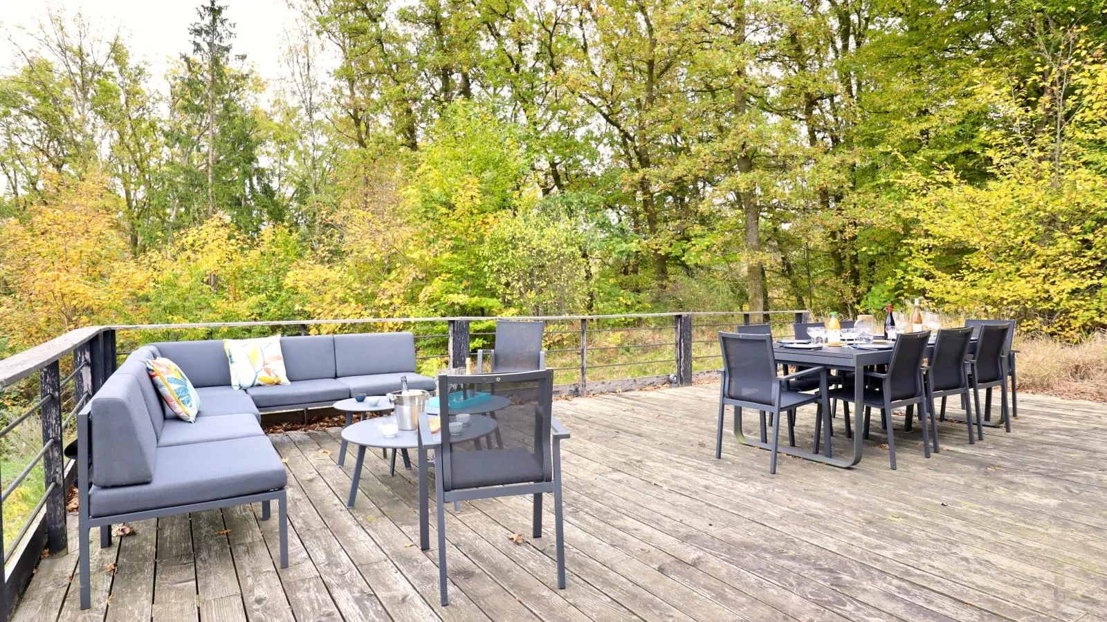 Agathe-Terrace balcony