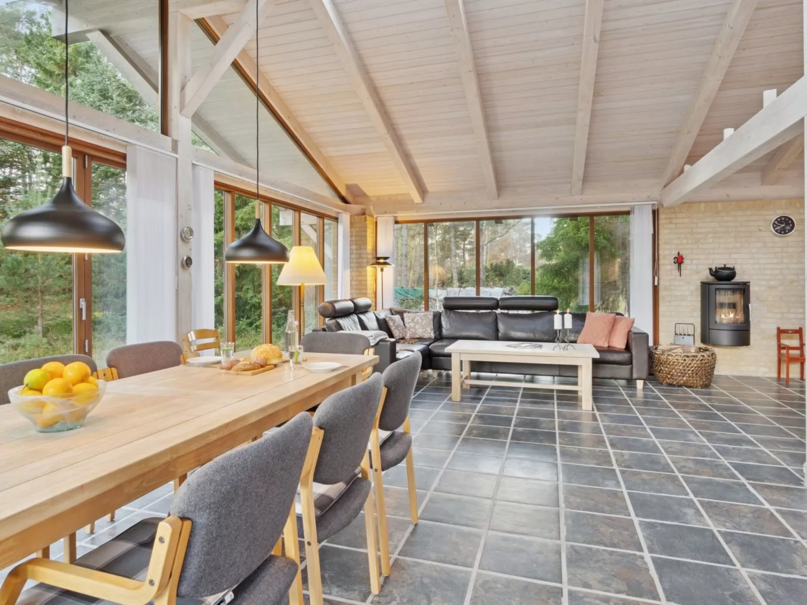 "Jorid" -  from the sea-Inside