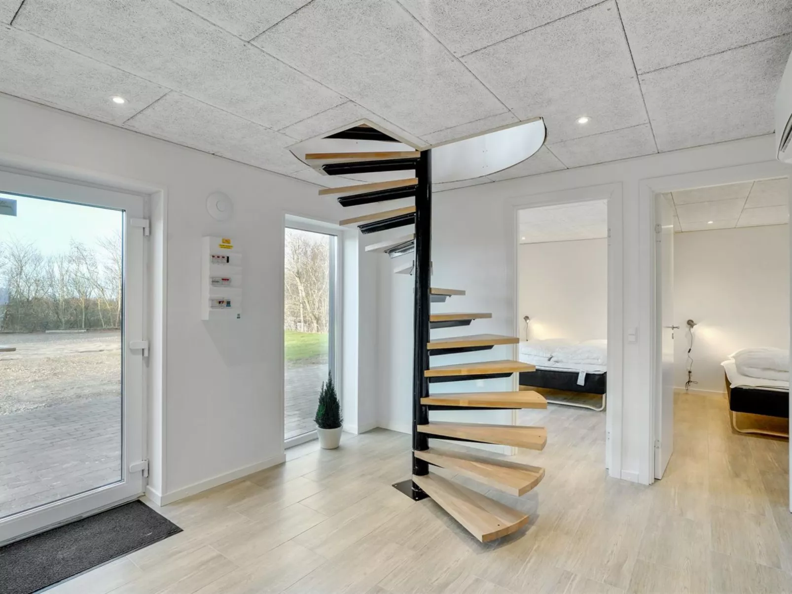 "Markhild" - 300m to the fjord-Drinnen