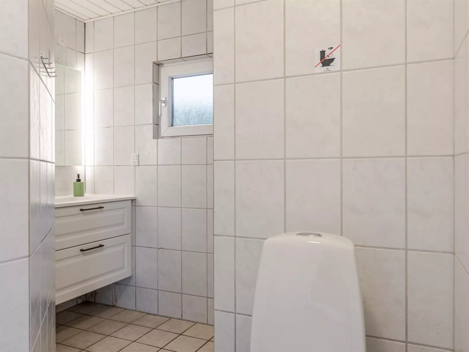 "Peder" - 950m from the sea-Inside