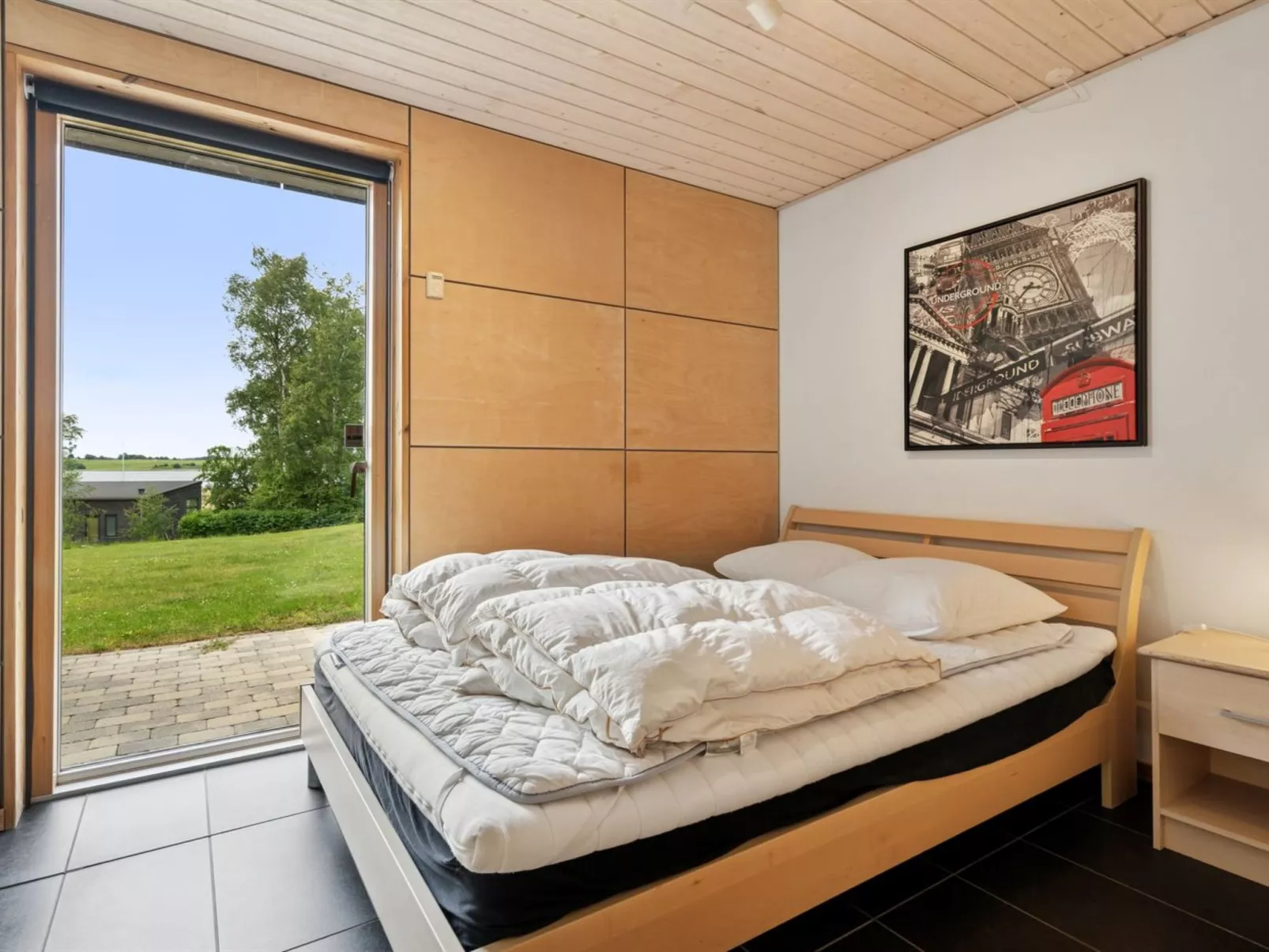 "Harka" - 100m to the fjord-Dedans