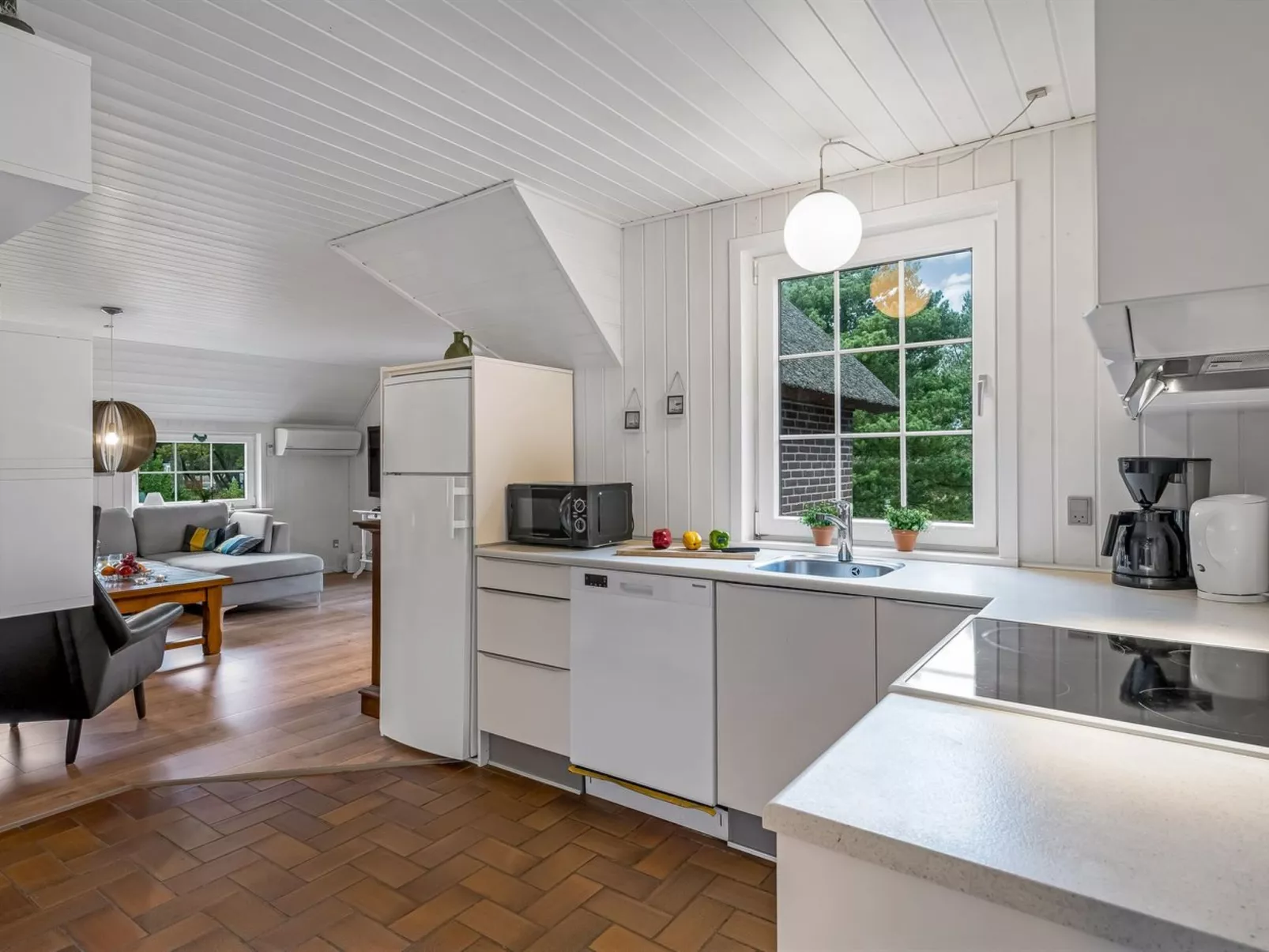 "Alisa" - 2km from the sea-Drinnen