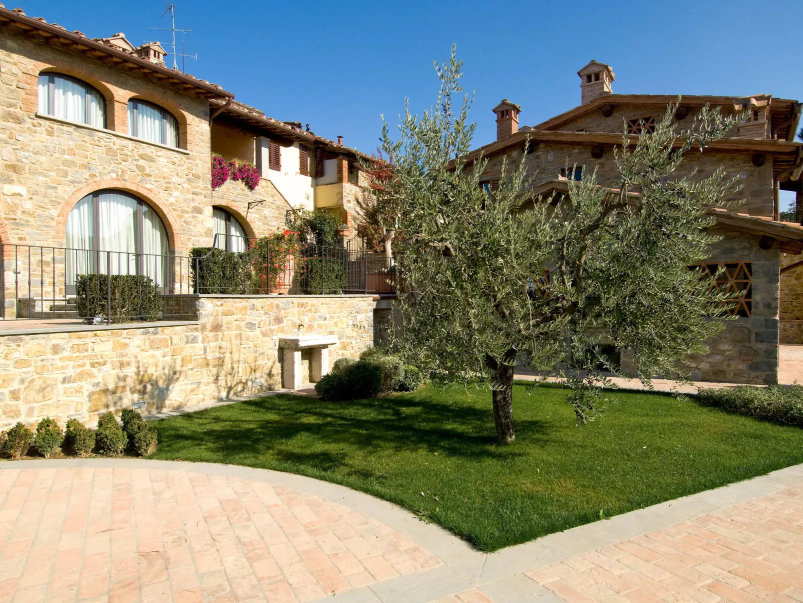 Casa Padronale-Draußen