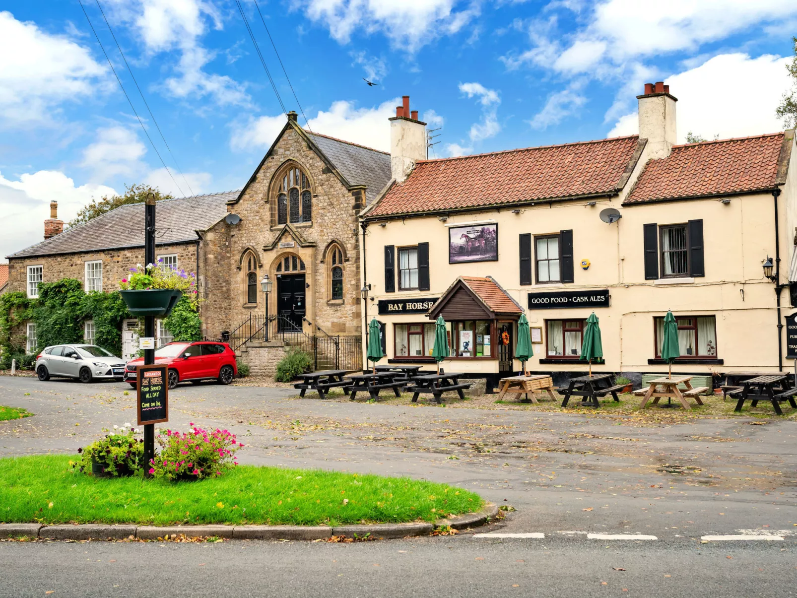 Low Green Cottage-Outside