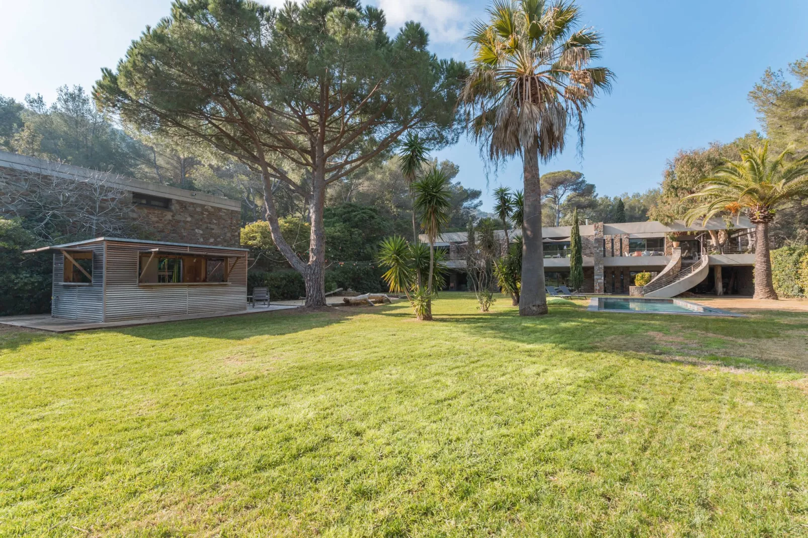 Villa Ephelele-Garten Sommer