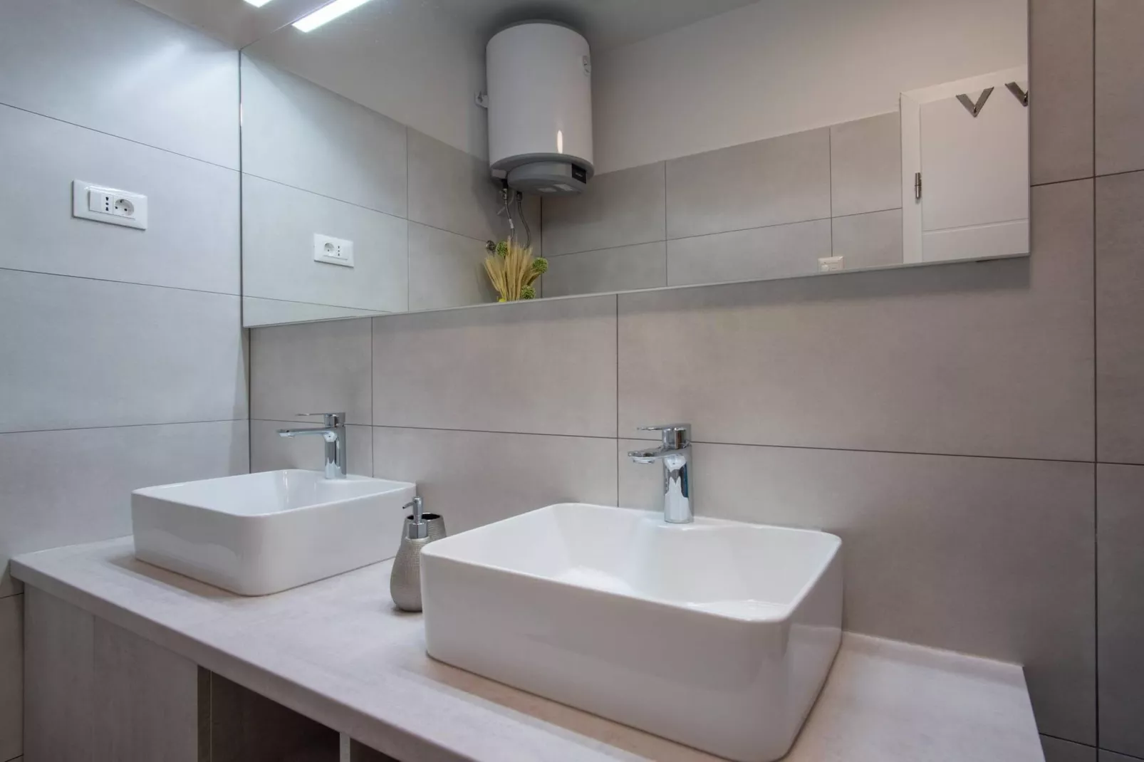 Beach house Festini-Bathroom