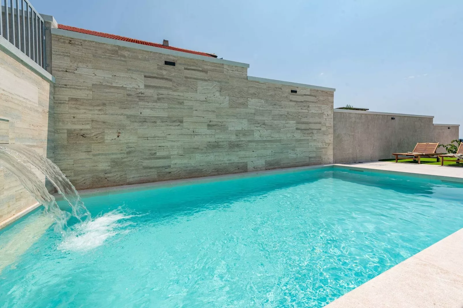 Villa Pezer with heated pool & sauna-Piscine