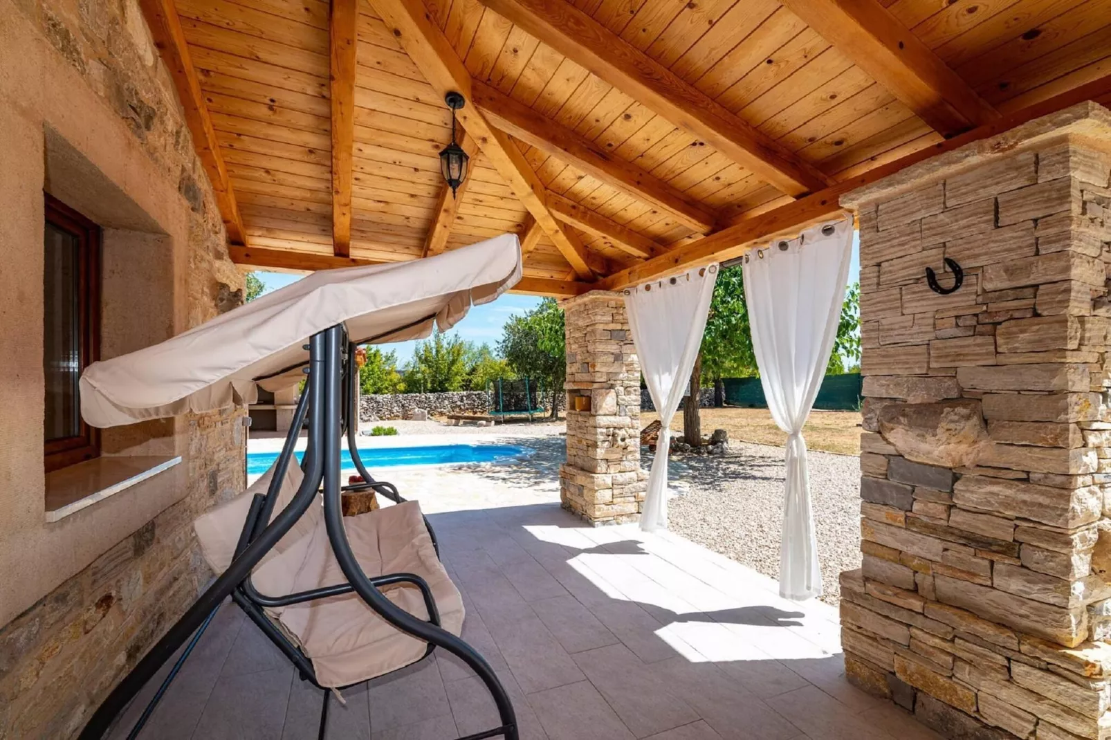 Authentic Villa Malou-Schwimmbad