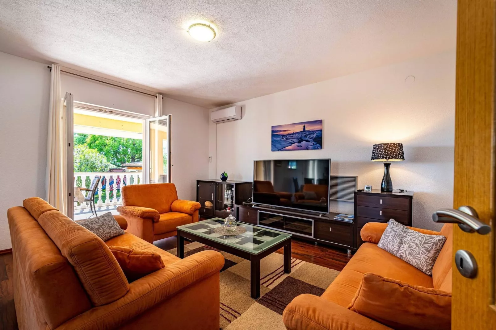 Momo´s Paradise-Living room