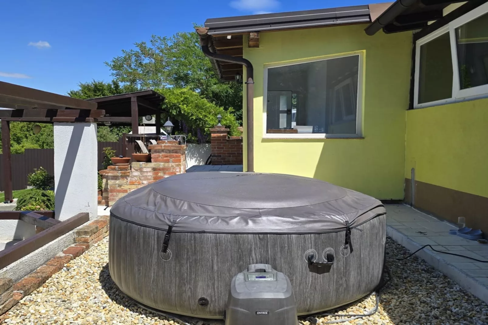 Luxury Pool Villa Aurora - Four Bedroom Villa with the Pool-Im Freien