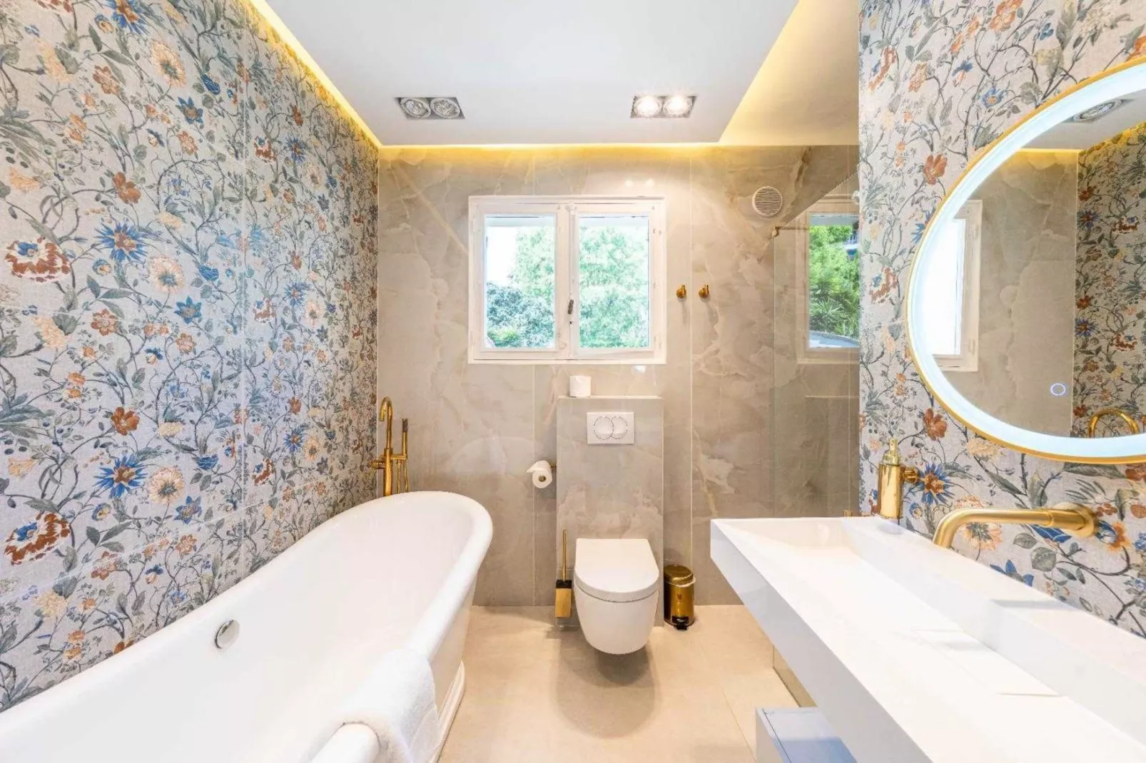 LL-13-ROSOLIEL-Untagged