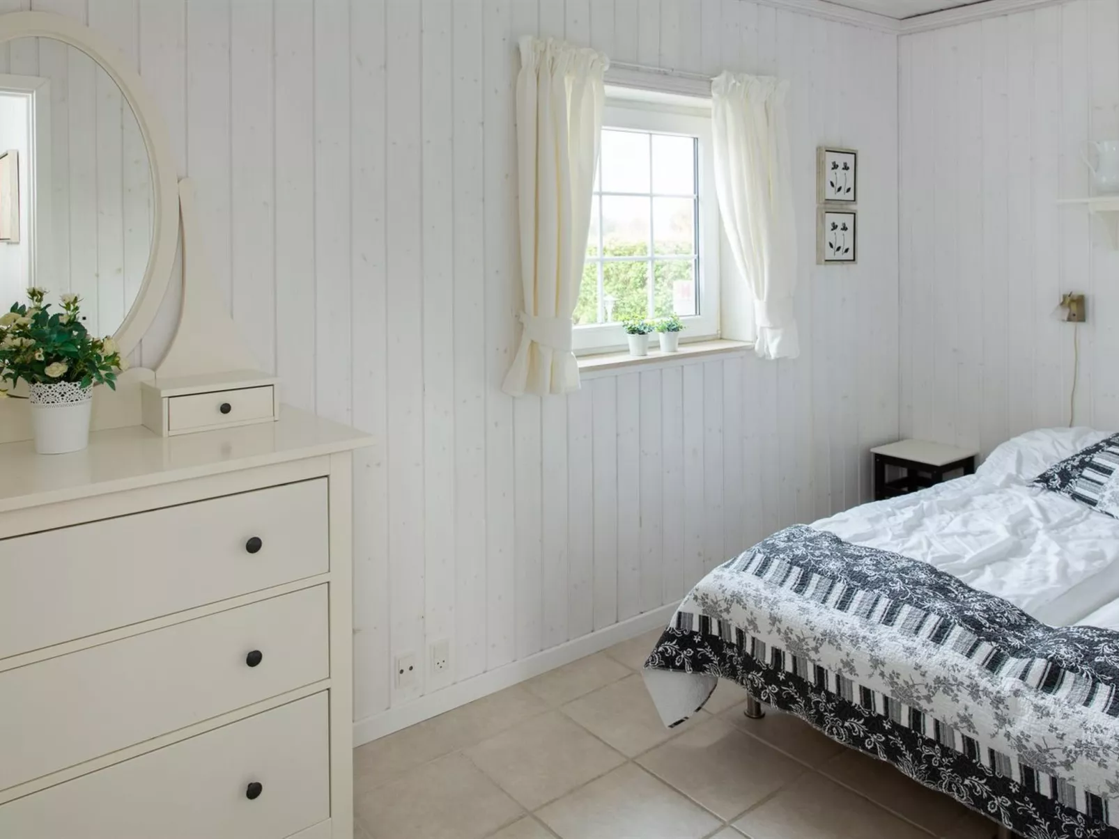 "Emelita" - 900m from the sea-Dedans