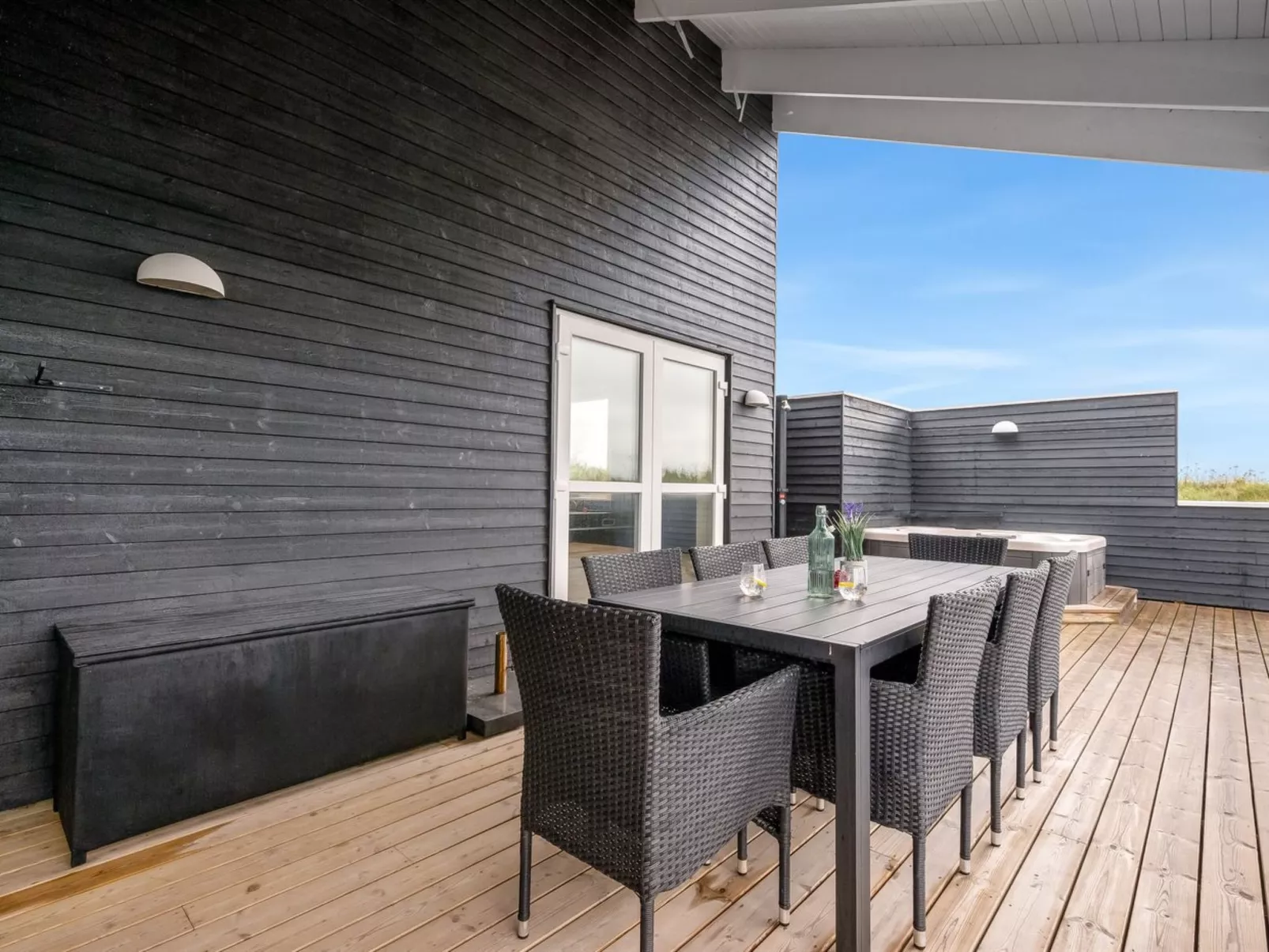 "Markku" - 400m from the sea-Outside