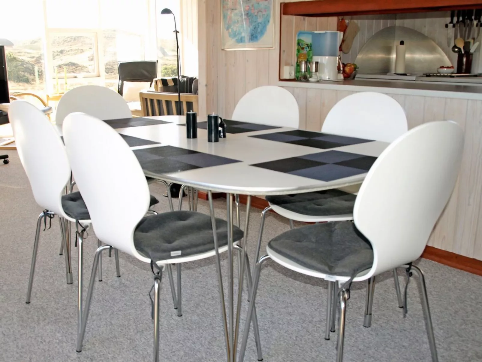 "Jorma" - 250m to the fjord-Inside