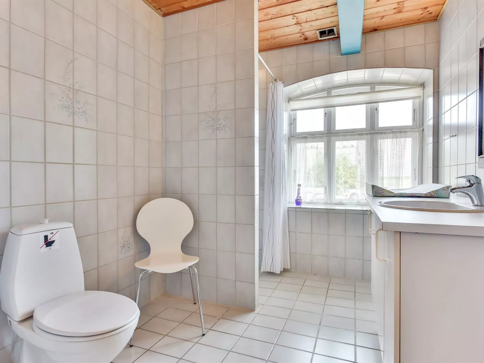 "Tilla" - 600m from the sea-Drinnen