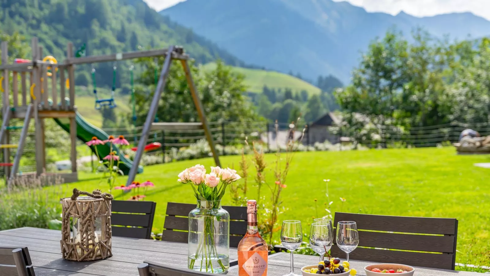 Auerhahn-Jardins en été