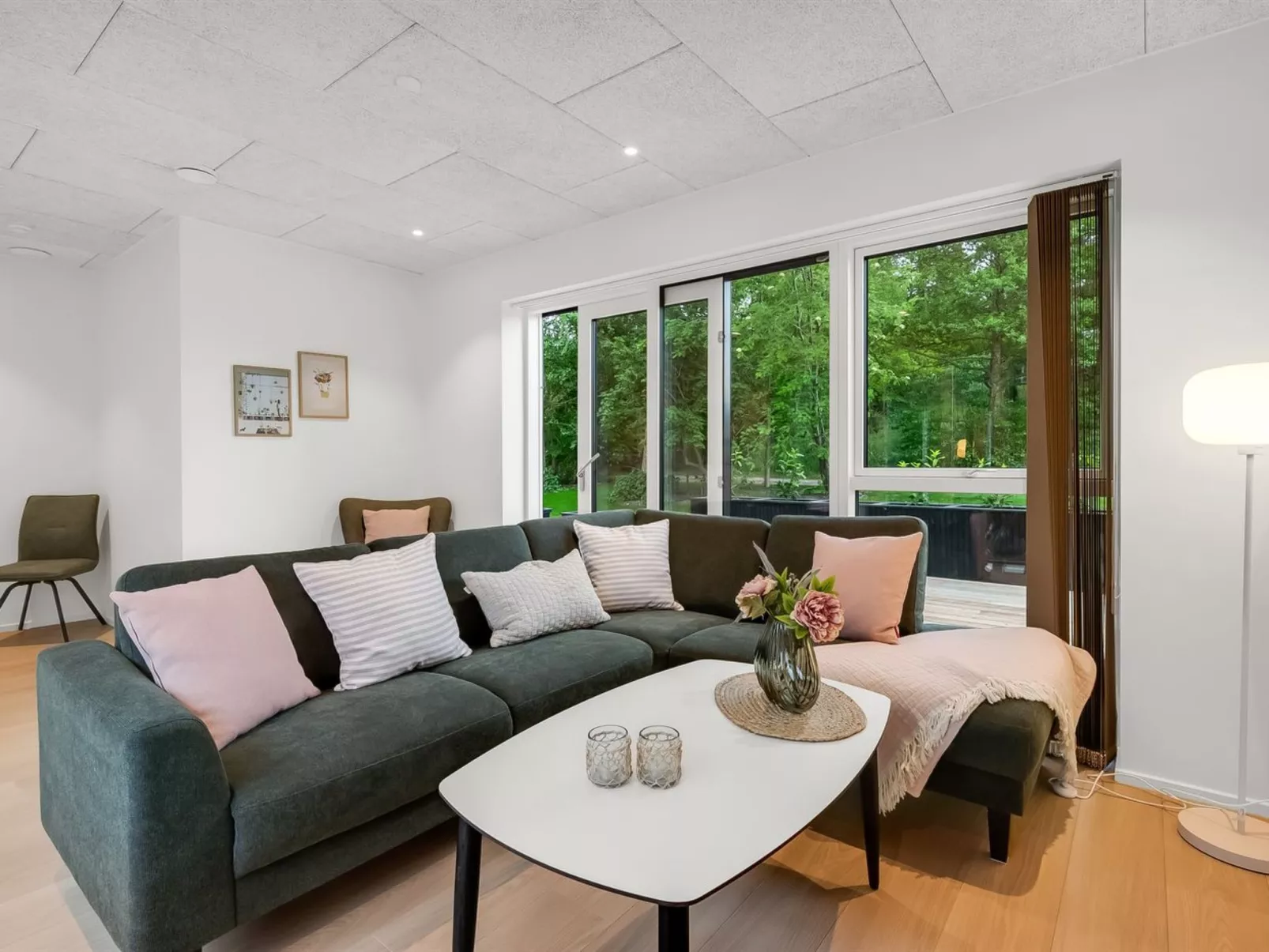 "Hortense" - 900m from the sea-Inside