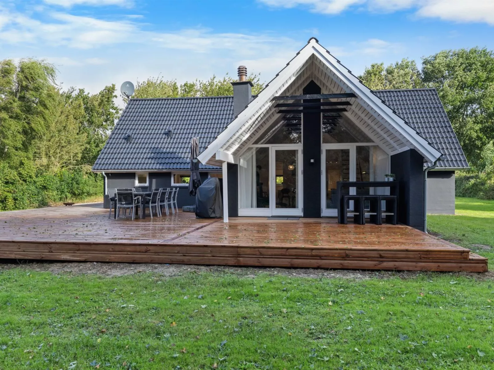 "Erle" - 830m from the sea-Outside