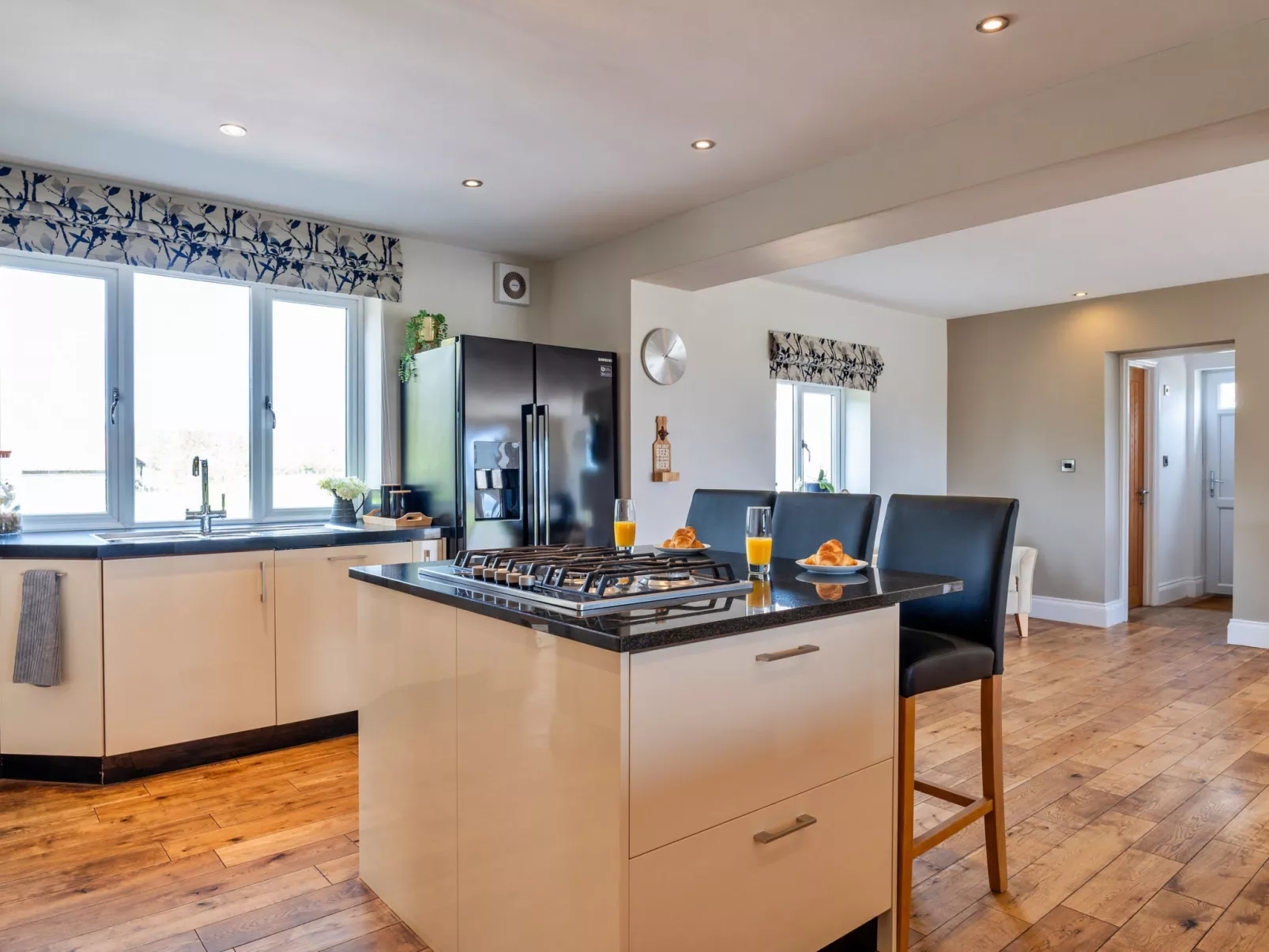 Stone Bow Farmhouse-Inside