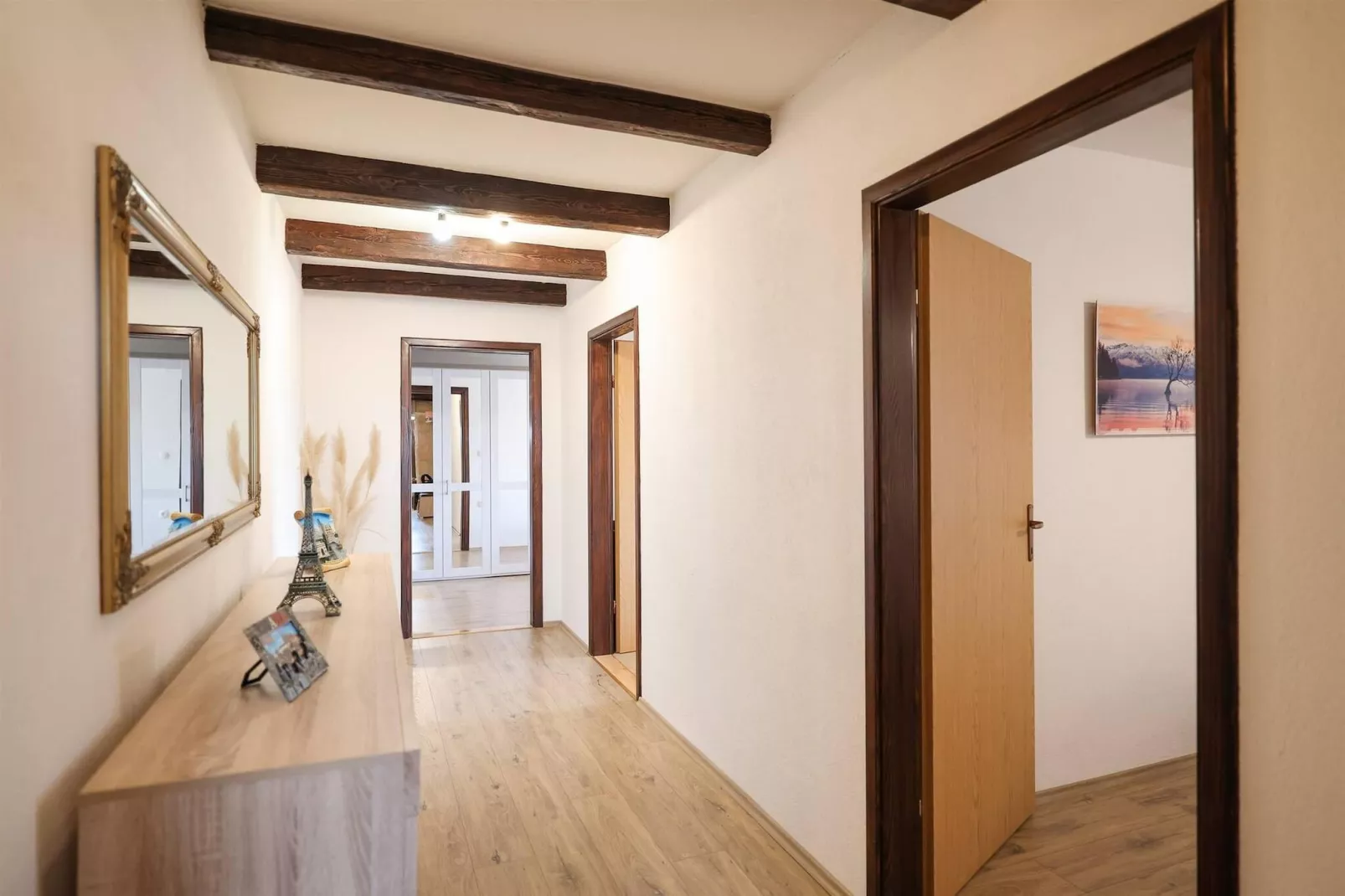 Authentic Villa Vita-Palier