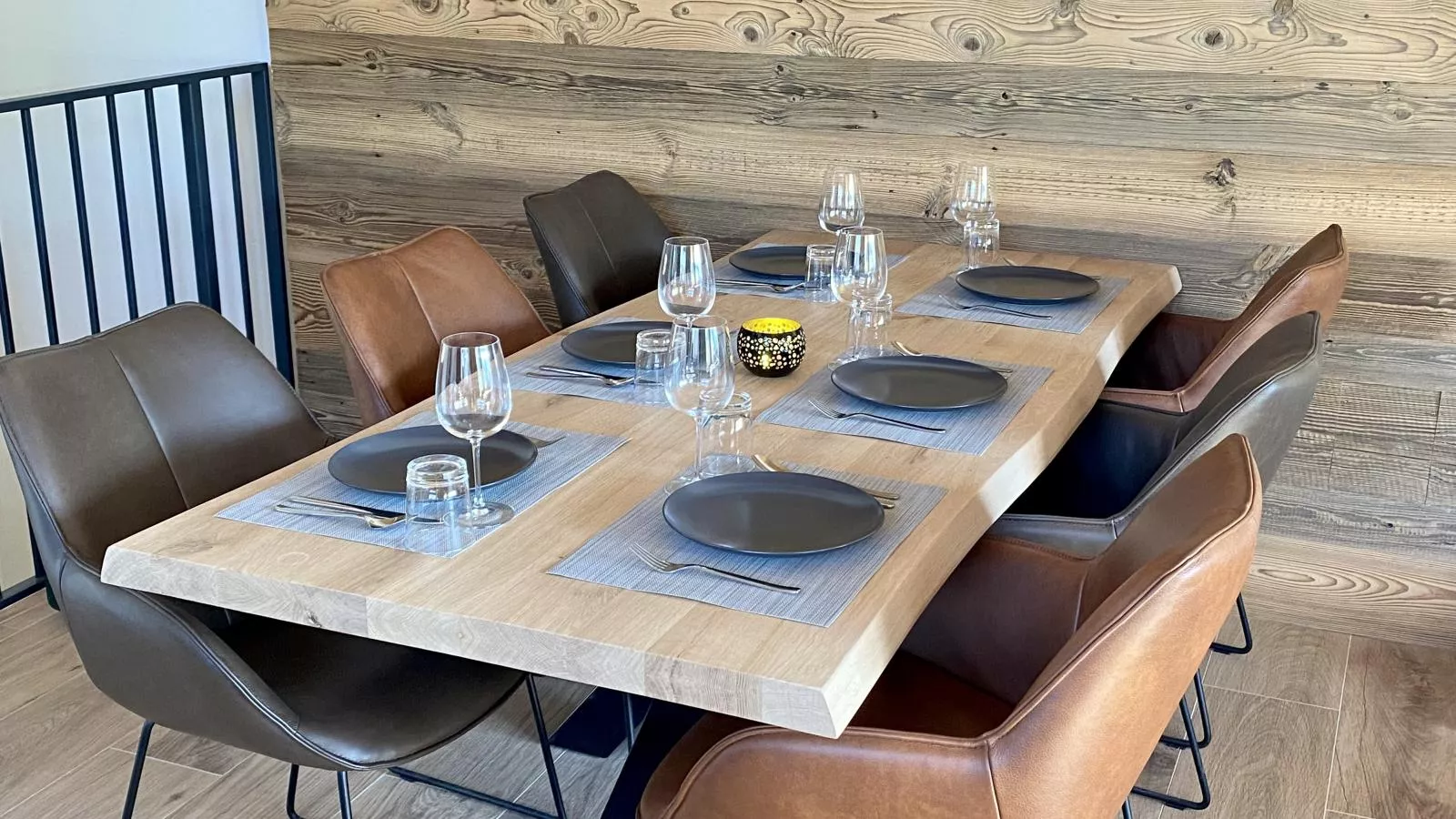 Grebenzen Lodge 1028-Dining room