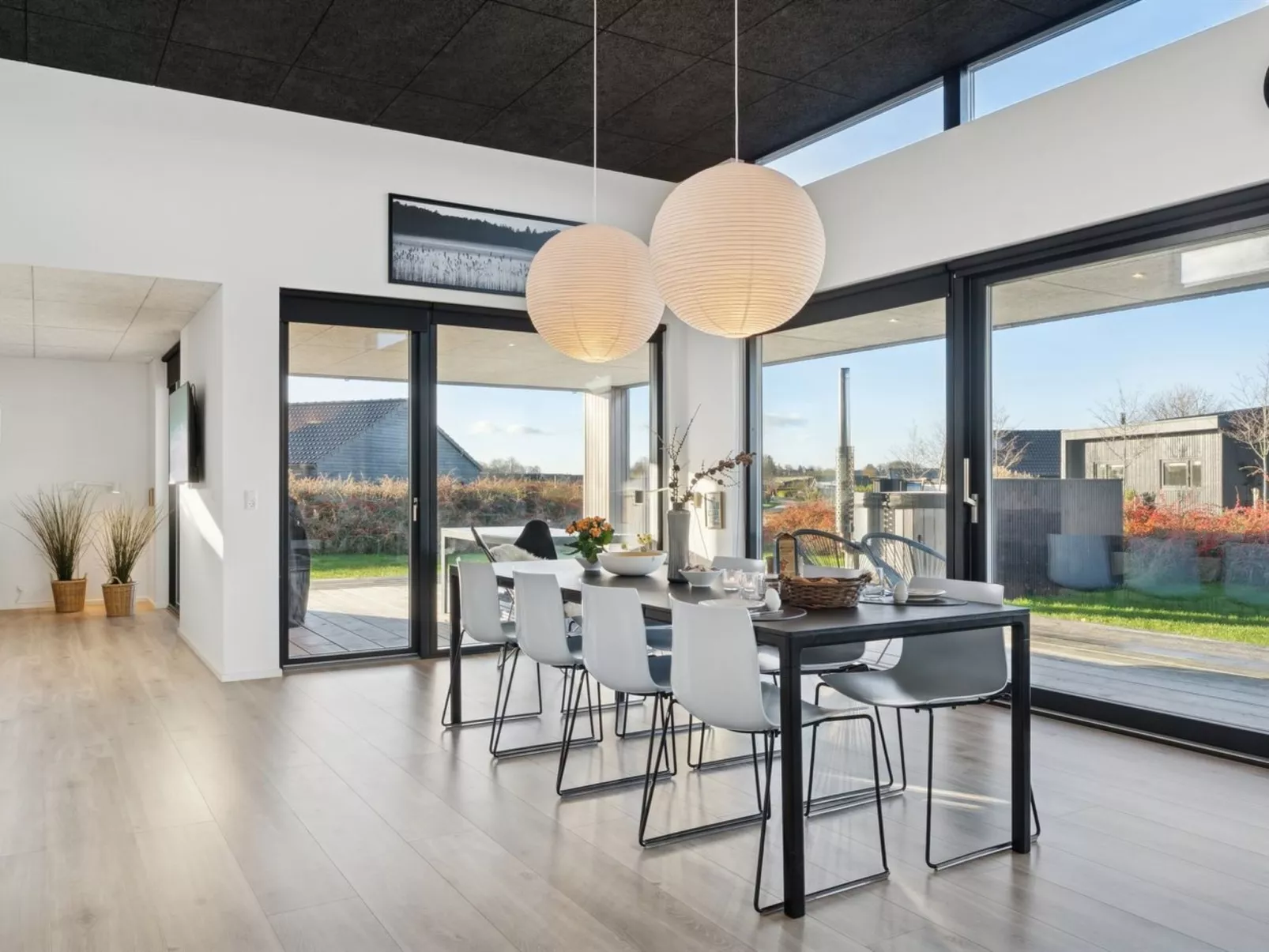 "Malfred" - 500m from the sea-Inside