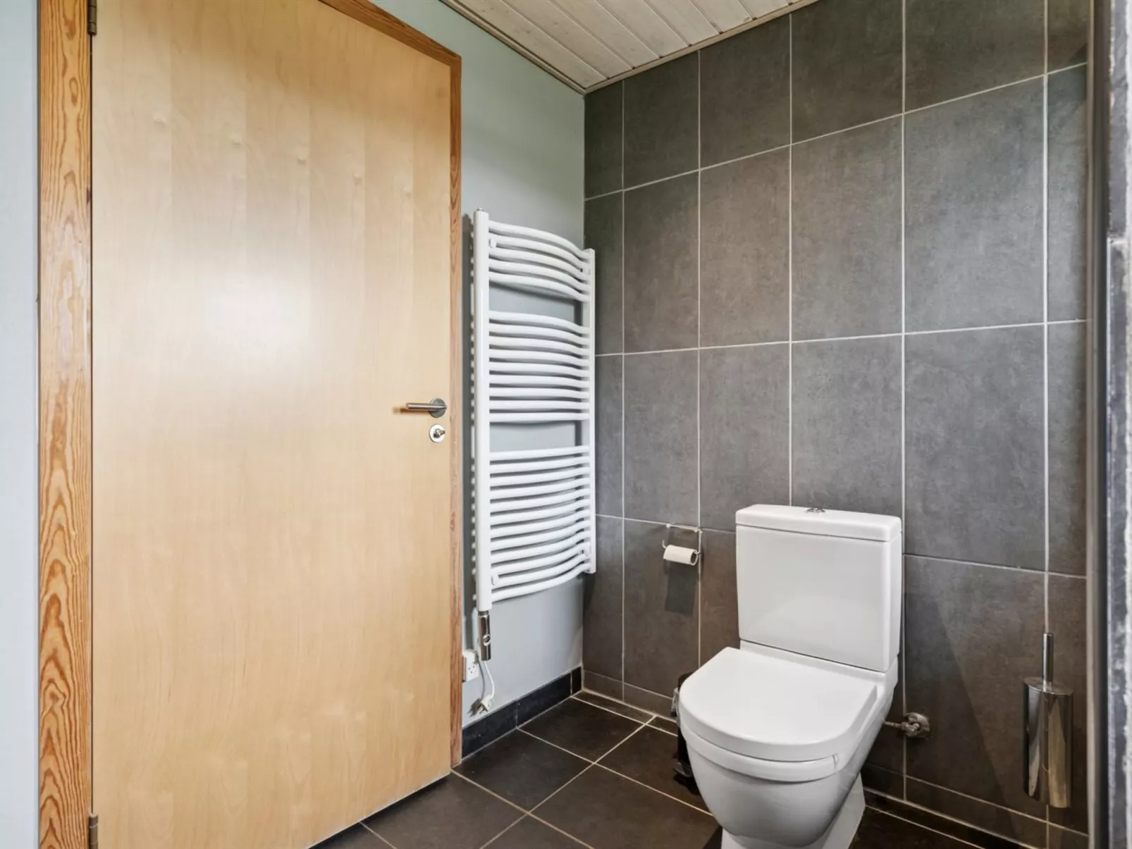 "Harka" - 100m to the fjord-Dedans