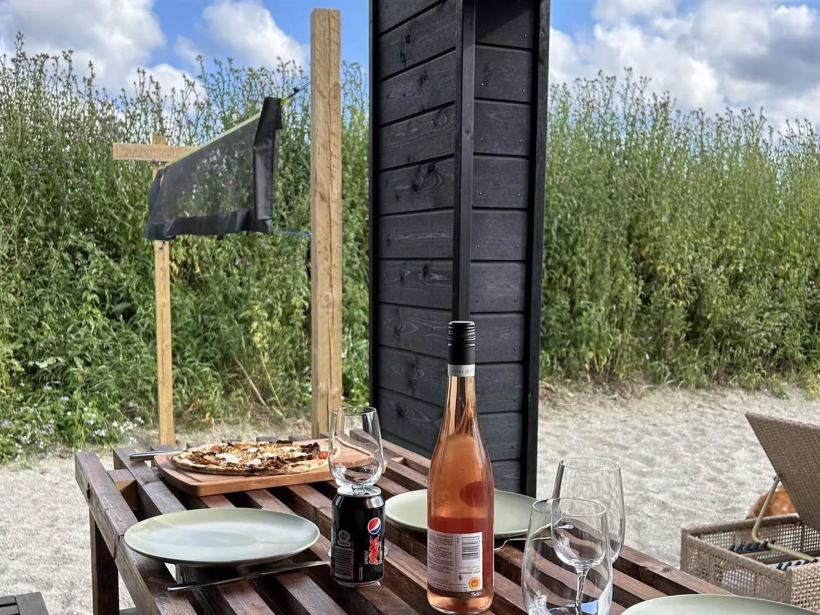 "Grep" - 800m from the sea-Draußen