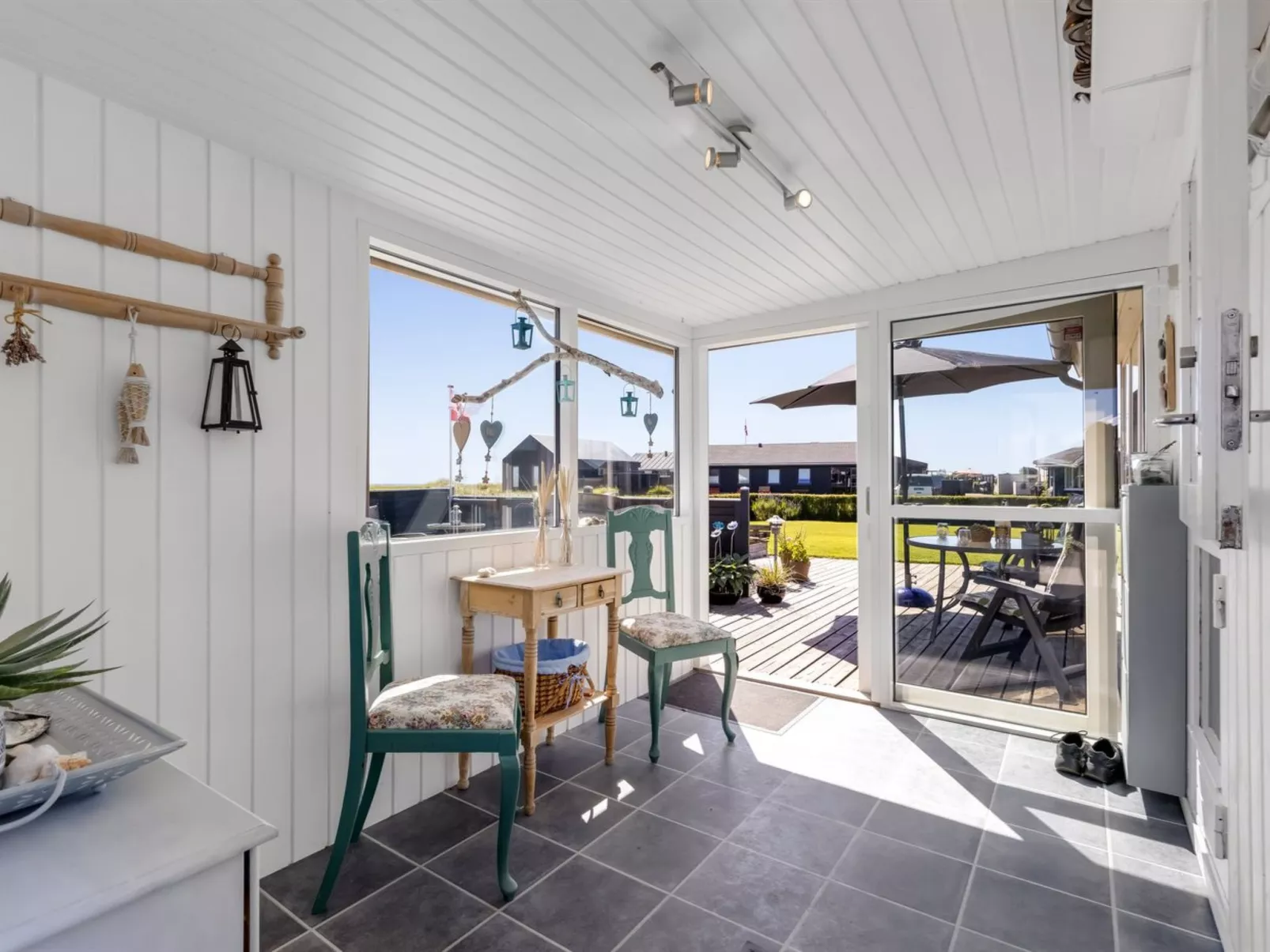 "Reima" - 50m from the sea-Inside