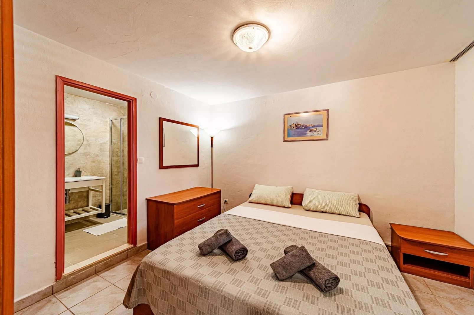 Holiday Home Island Gem - Five  Bedroom Apartment-Chambre