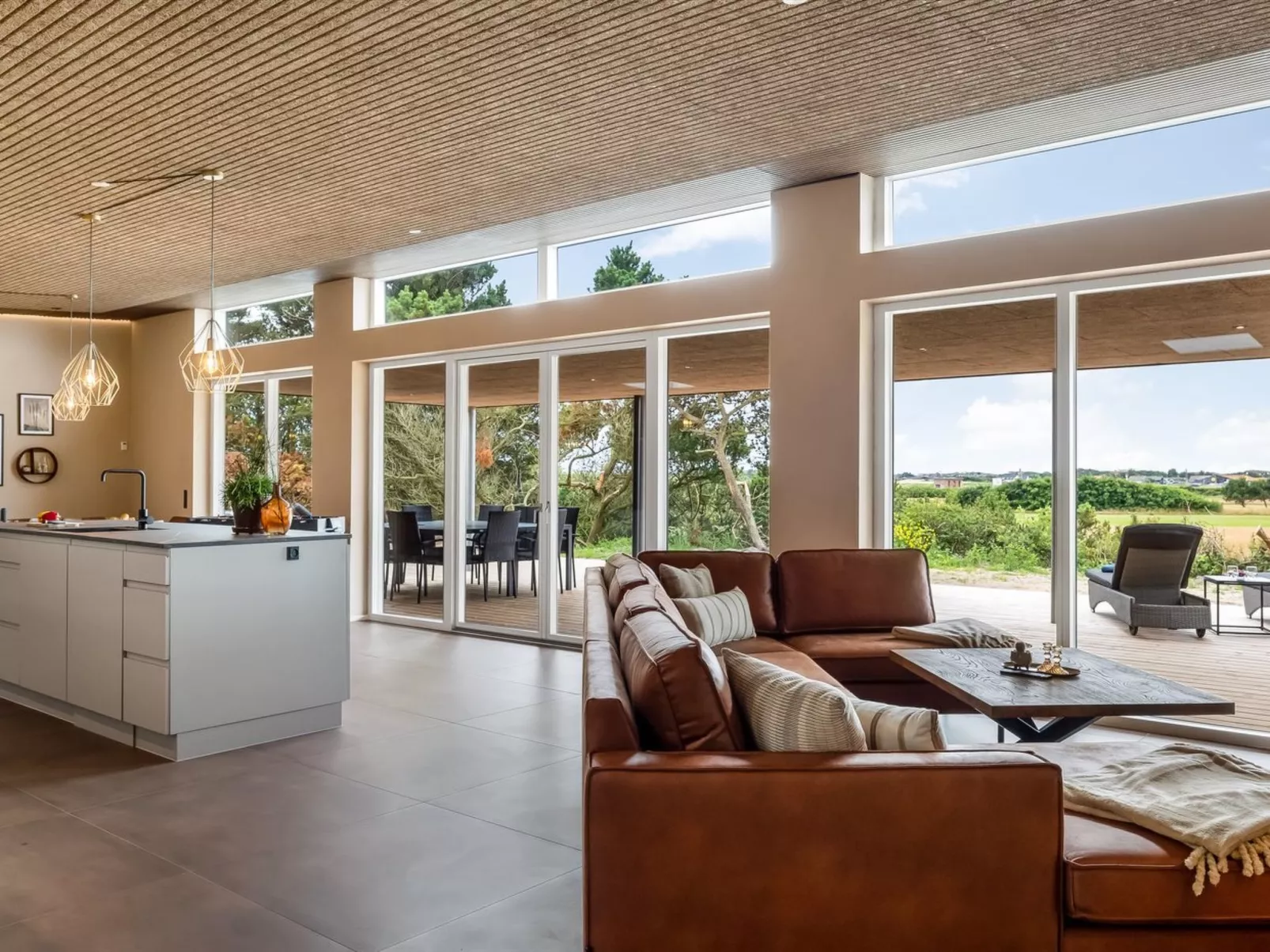 "Øthger" - 1.3km from the sea-Dedans