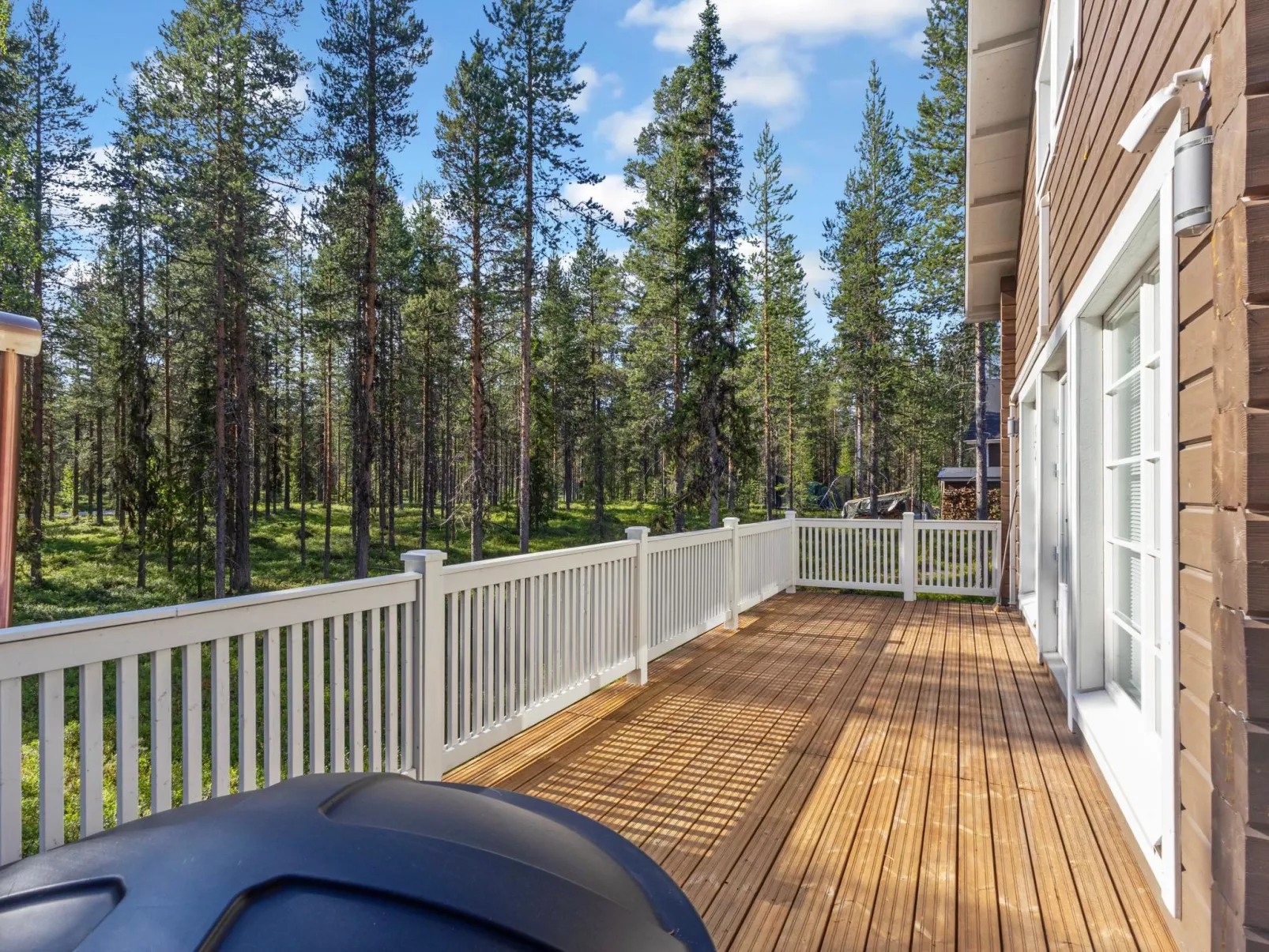 Levi kartano-Drinnen